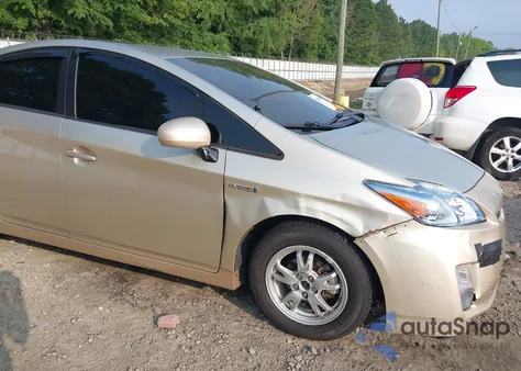 2011 Toyota Prius Two from USA, damaged, VIN JTDKN3DU4B0268271